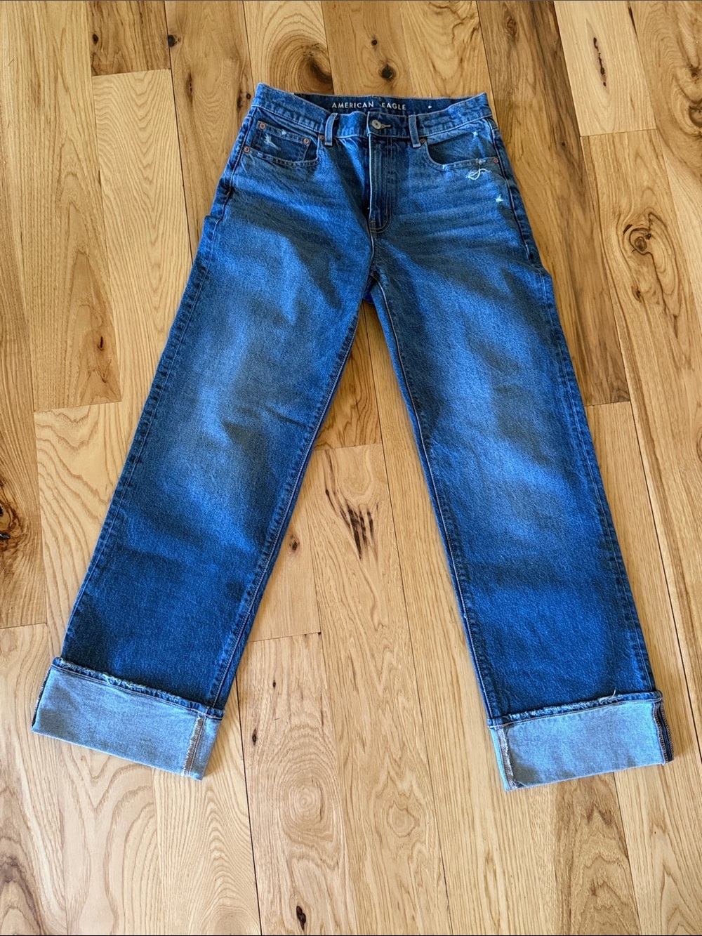 American Eagle Outfitters Women’s wide leg, cropped cuff jeans